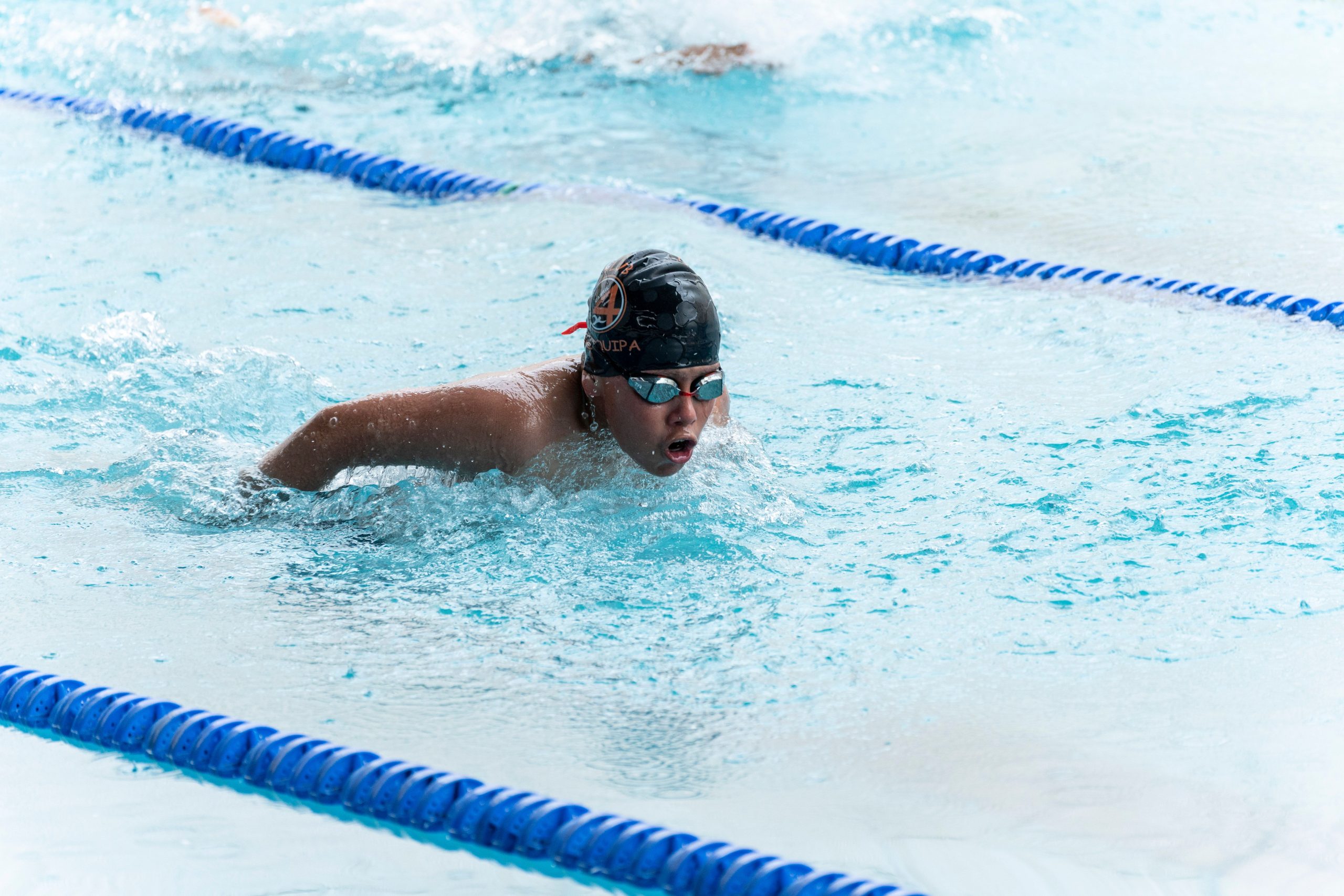 Essential Swimming Gear for Beginners: A Friendly Guide